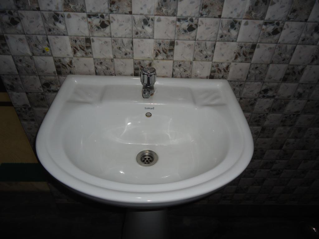 Hotel Debjyoti Siliguri Camera foto